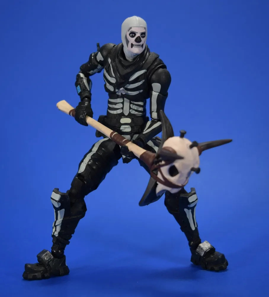 Boneco Caveirão Fortnite